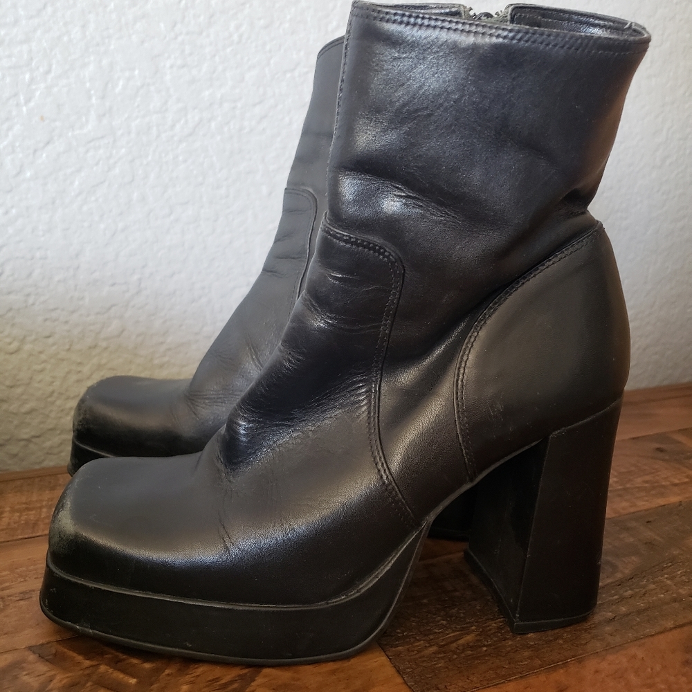 Steve Madden Shelly boots